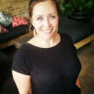 Meet your Posher, Cassandra